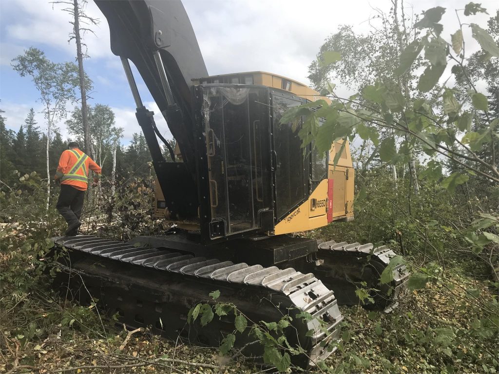 TIGERCAT H855D Excavator