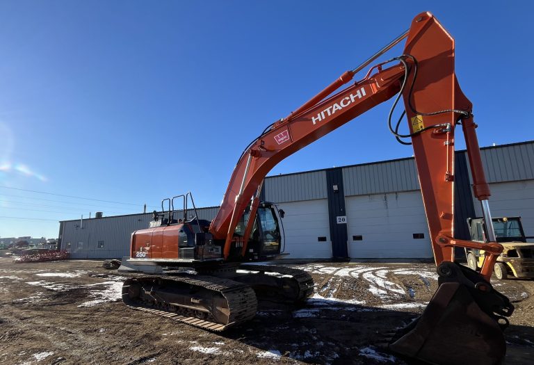 ちーすけ Hitachi ZX250LC-6 for sale in Edmonton, AB - Wajax - Hitachi